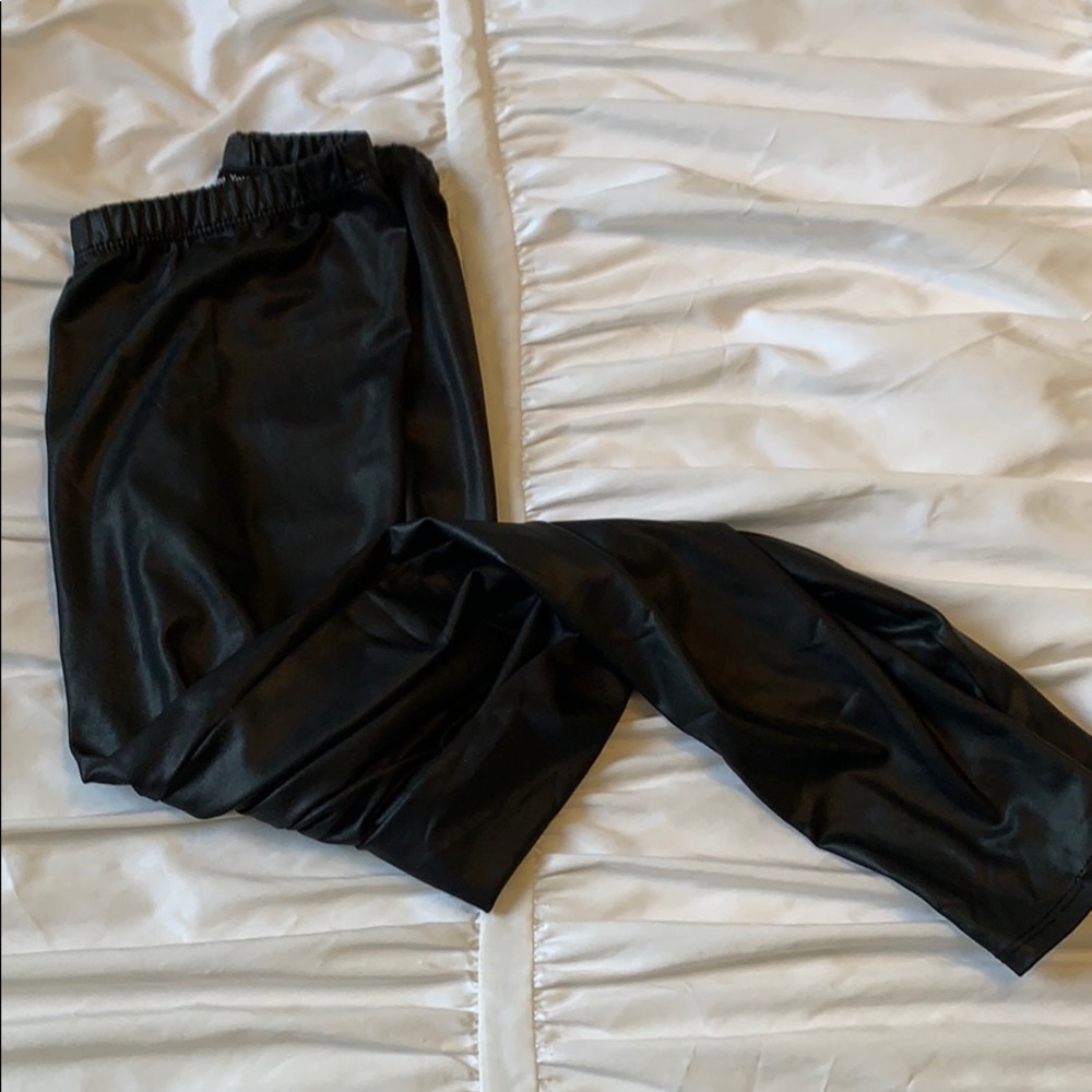 Leather leggings